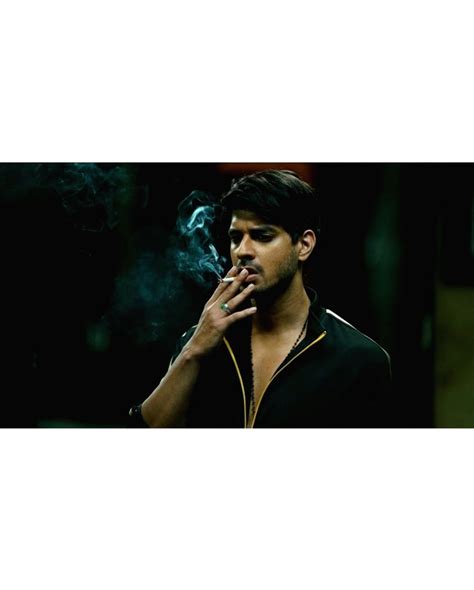 Free Photo On 3 Years Of Chhichhore Tahir Remembers Sushant Singh