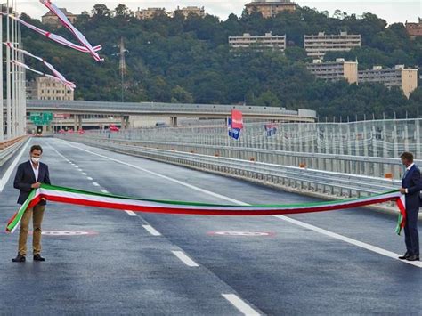 Giro D Italia Soll Ber Neue Autobahnbr Cke In Genua F Hren