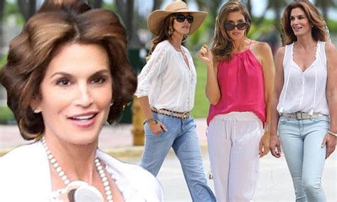 Cindy Crawford Does A Staggering Eight Quick Changes For New Ad Cindy