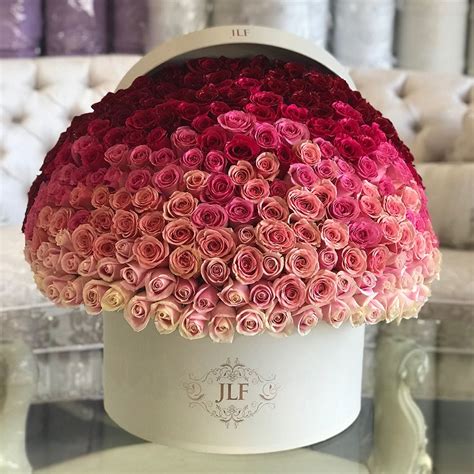 Looking For Luxury Flowers In A Box Jlf Los Angeles Offers Grandiose