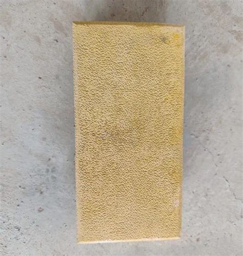 Rectangular Outdoor Yellow Brick Paver Size 8 X 4inch Thickness 19