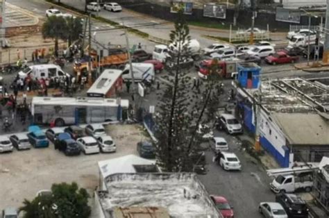 Se Registra Accidente M Ltiple En Av Charles De Gaulle Deja Varias