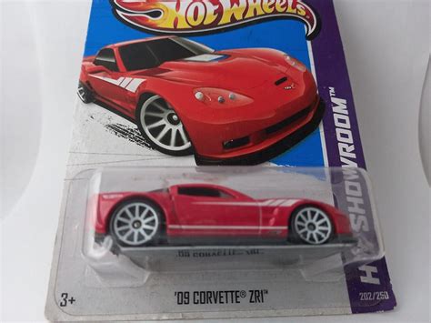Miniatura Hot Wheels Corvette ZR HW Showroom Minisclub