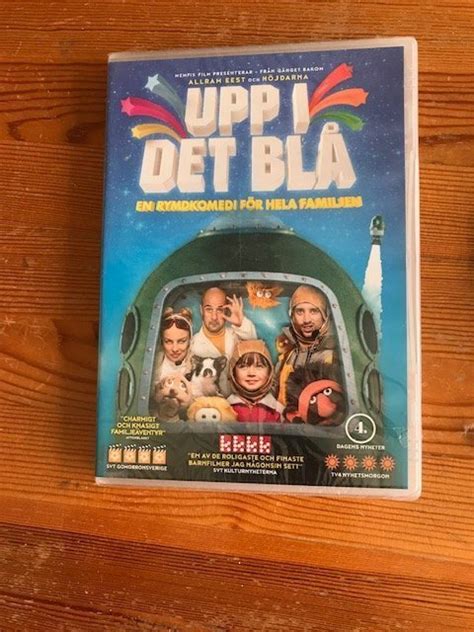 Upp I Det Blå Ny O Inplastad Köp På Tradera 572431730