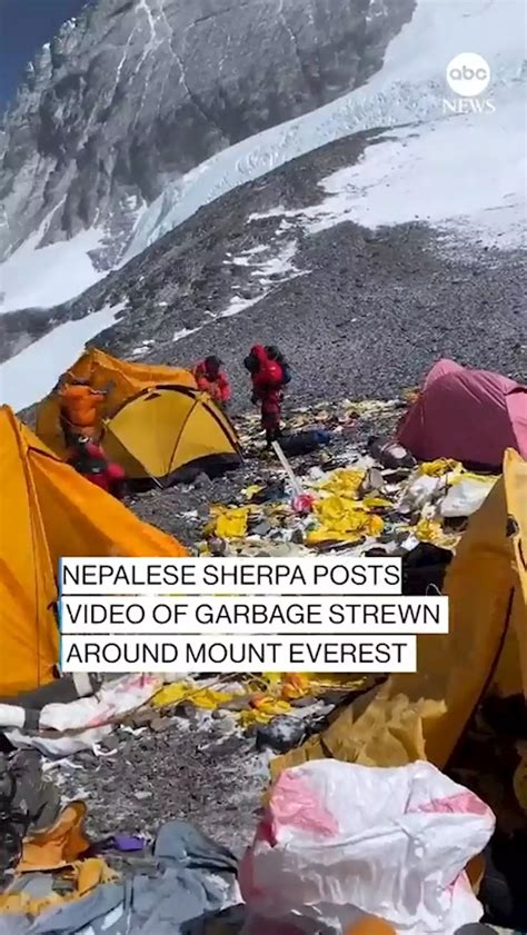 Nepal Honors Sherpa Guides Climbers To Mark 70th Anniversary Of Mount