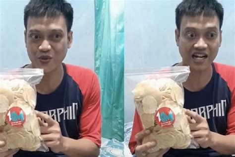 Viral Eks Kiper Timnas Indonesia Kurnia Meiga Jualan Keripik Rengginang