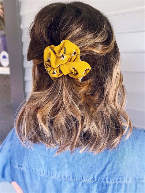 12 Marvelous Cute Scrunchie Hairstyles For Short Hair