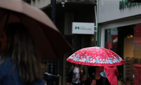 Frente Fria Avan A Para Sc E Deixa Semana Tempo Inst Vel E