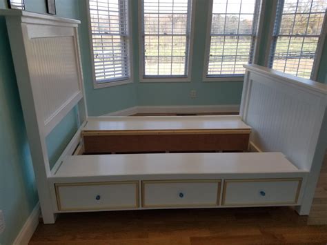 Farm House Full Bed With Drawers Ana White