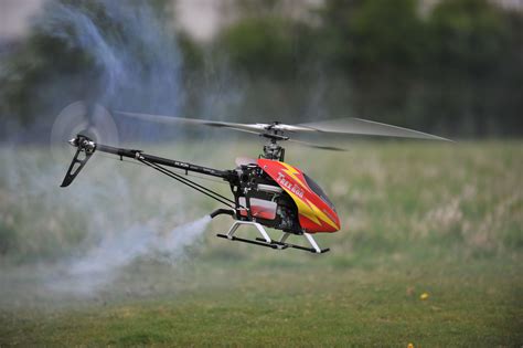 Top 3 Factors To Consider When Purchasing A Mini Helicopter Drone