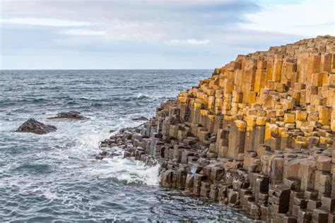 Giant S Causeway, Northern Ireland Stock Image - Image of hexagonal ...