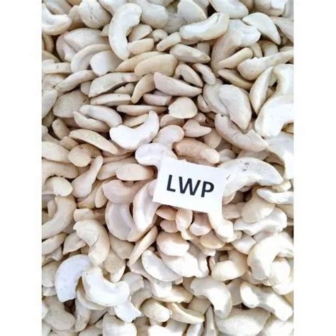 Raw LWP Cashew Nut Packaging Type Tin Packaging Size 10 Kg At Rs