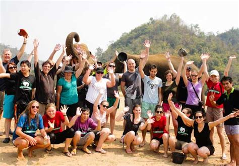 Travel With A Purpose Voluntourism And Ecotourism Fox Travel