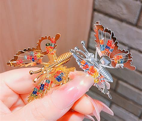 8pcs 3d Moving Butterfly Hair Clips Metal Moving Wings Butterfly Hair Accessories Hair Clips