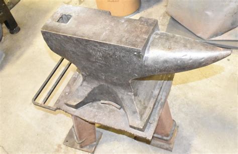 Odd Looking Peter Wright Anvil Anvils Swage Blocks And Mandrels I