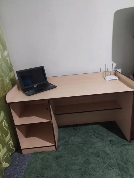 Город Донецк! Продам большой стол изготовленный под заказ в отличном ...