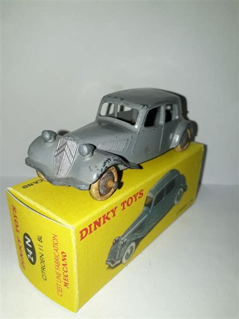 Dinky Toys 1 43 1 Model car ref 24N Citroën Traction Catawiki