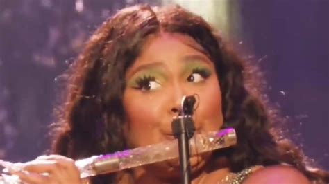 Lizzo Plays Year Old Flute That Belonged To President James Madison