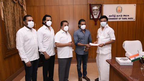 Covid 19 Suriya Donates ₹1 Crore To Tamil Nadu Cm Relief Fund