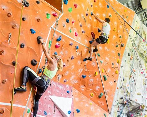 How To Get Into Rock Climbing The Ultimate Beginner S Guide