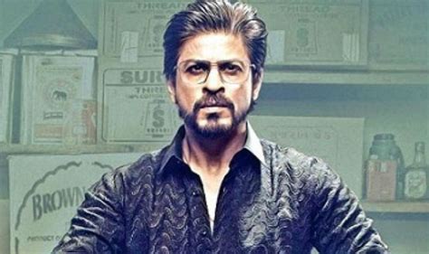 Shah Rukh Khan's ‘Raees’ look wins audience's heart | Entertainment News, India.com