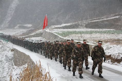 雪中大练兵，商洛武警打响新年开训第一枪！