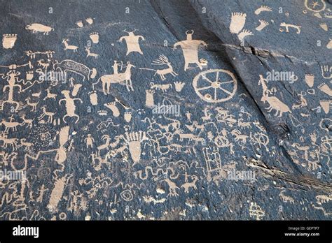 Anasazi Rock Paintings Hi Res Stock Photography And Images Alamy