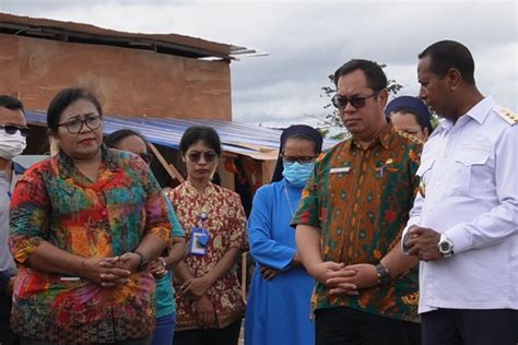 Pj Gubernur Papua Selatan Lakukan Pelatakan Batu Pertama Gedung