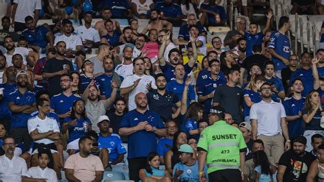 Flamengo Inicia Vendas De Ingressos Para Jogo Contra O Cruzeiro Veja