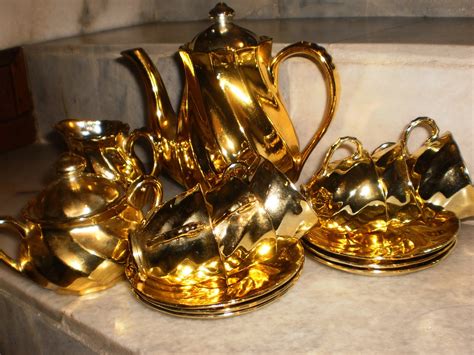 Bonnie's collection: Gold Plated Tea set