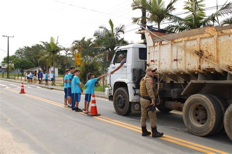 Morro Da Fuma A Encerra Semana Nacional Do Tr Nsito Entrega De