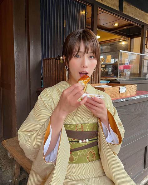 沢辺りおんさんのインスタグラム写真 沢辺りおんinstagram「🍡🍡🍡 👘 Iseyumekomachi 伊勢神宮 着物