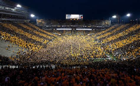 Photo Iowa Football Defeats Penn State 10 09 2021 University Of Iowa