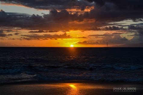 Sunset over the Pacific Ocean. Maui Hawai'i. [OC][2048x1357] | Sunset, Sky photos, Pacific ocean