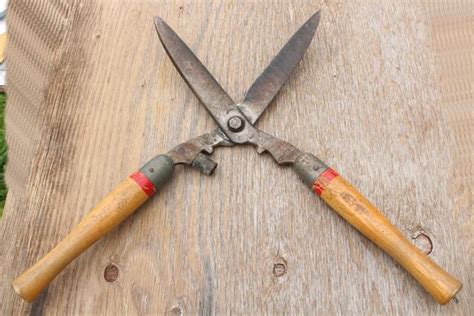 Vintage Garden Tools Grass Shears Clippers Pruning Loppers W Old Wood Handles