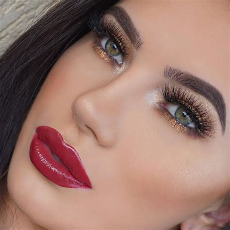 ℒℴvℯly Stunning Eyes Beautiful Lips Gorgeous Glam Makeup Beauty