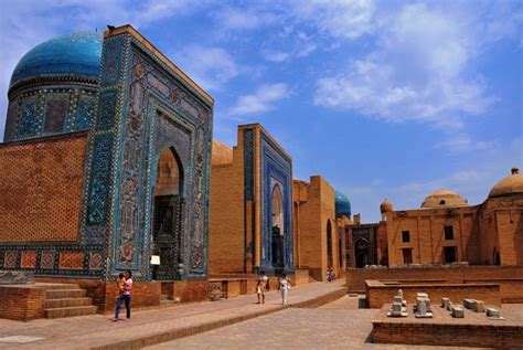 6 Reasons Why You Should Visit Uzbekistan Amazing Place