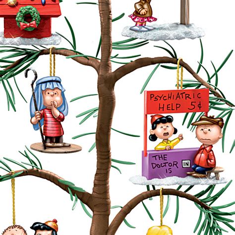 Peanuts Classic Holiday Memories Tabletop Tree Christmas Countdown Live