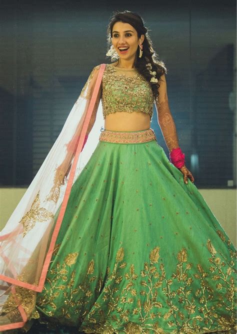 10 Wedding Lehengas In Pantone Colour Of 2017 Greenery Indias