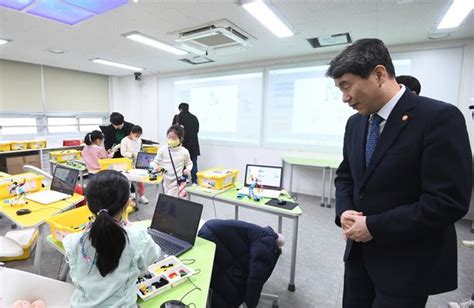 돌봄 프로그램 제공 늘봄학교 전국 214개 초교서 3월부터 운영 시작 네이트 뉴스