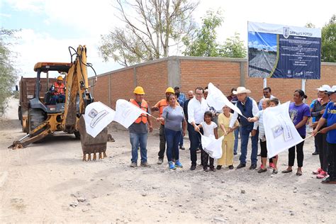 El Mundo De San Luis Da Banderazo Alcalde Xnp A Paquete De Obras Por