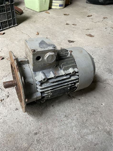 Silniki Elektryczne 1 5kW Leszno OLX Pl