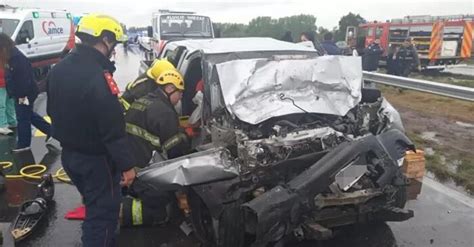 Baigorria Un Muerto Y Al Menos Dos Heridos Tras Un Fuerte Choque En