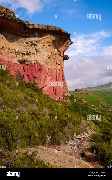 A Rocky Hiking Trail Leading Past The Cliffs Of Mushroom Rock In The