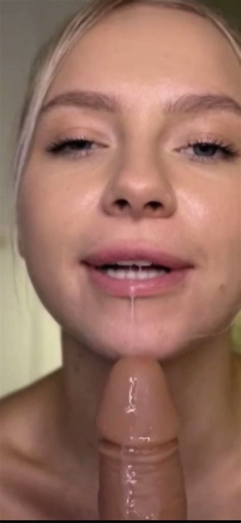 Snow Is Falling Webcam Dildo Blowjob 2024 08 26