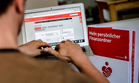 Monheim Die Stadtsparkasse Düsseldorf Setzt Verstärkt Auf Digitalisierung