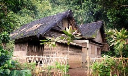 Melestarikan Budaya Sunda Di Destinasi Kampung Adat Cikondang