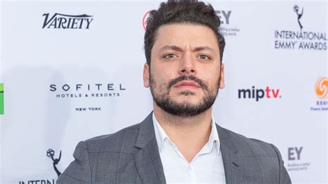 Kev Adams aux États Unis il explique pourquoi il a quitté la France