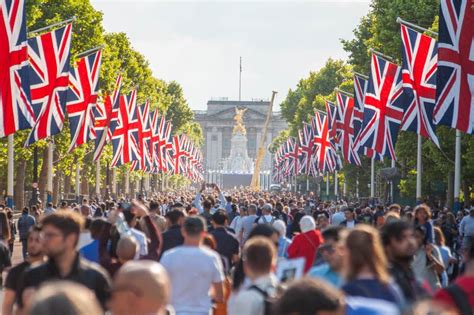 Londres Ingland 2 De Junho De 2022 As Pessoas Se Reuniram No Shopping