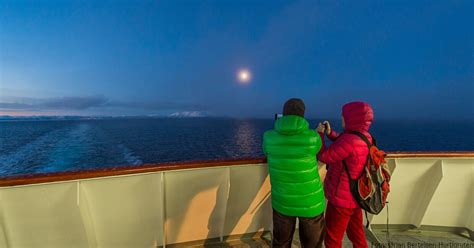 Schiffsreise Nordkap Im Winter Hurtigruten Kreuzfahrt